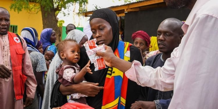ICRC provides food supplements to children affected by conflict in Cameroon