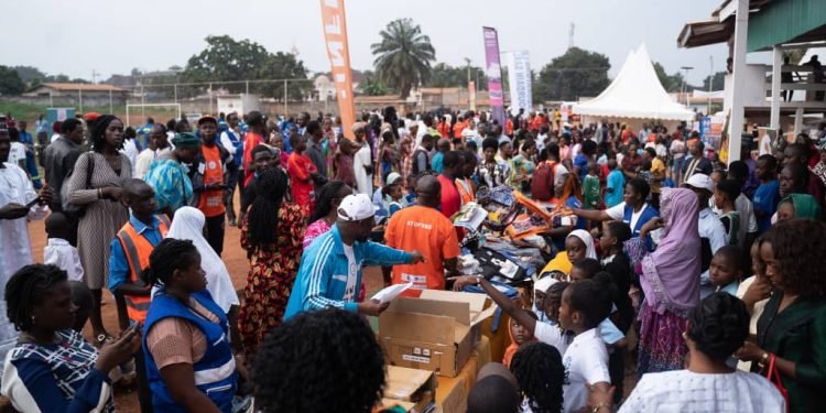 LOYOC crowns 2025 sports jamboree with donation to school kids