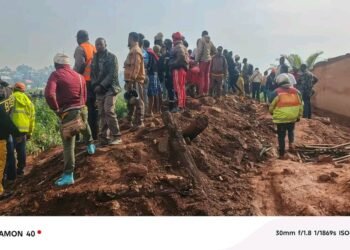 Chief Njie Mbonde condoles with Nkwen after deadly bridge collapse